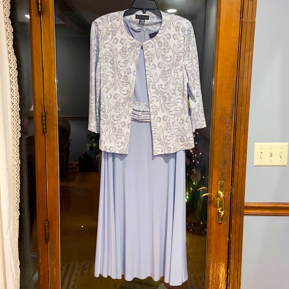Formal dress. Size 16